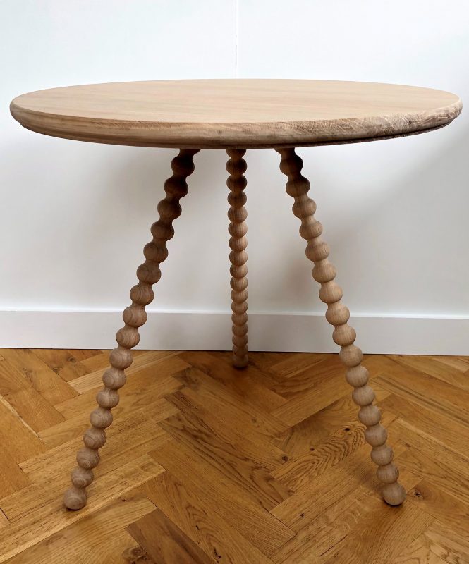 bobbin tripod table in solid oak image
